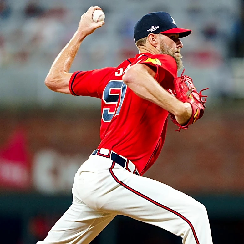 How many innings will Chris Sale throw in Game 3?