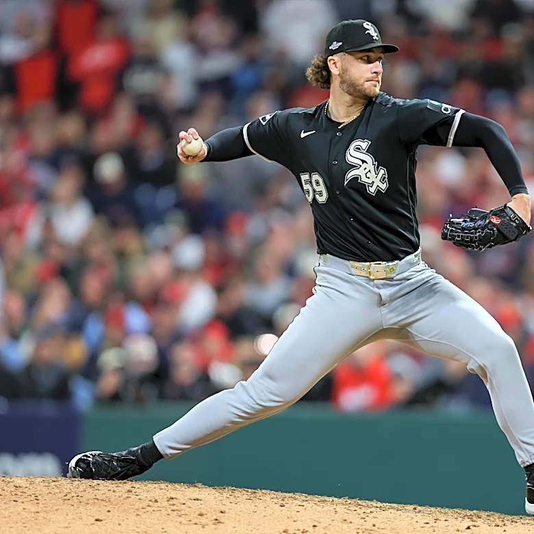 MLB Playoff Roundup: Sean Burke shoves as White Sox go up 2-0