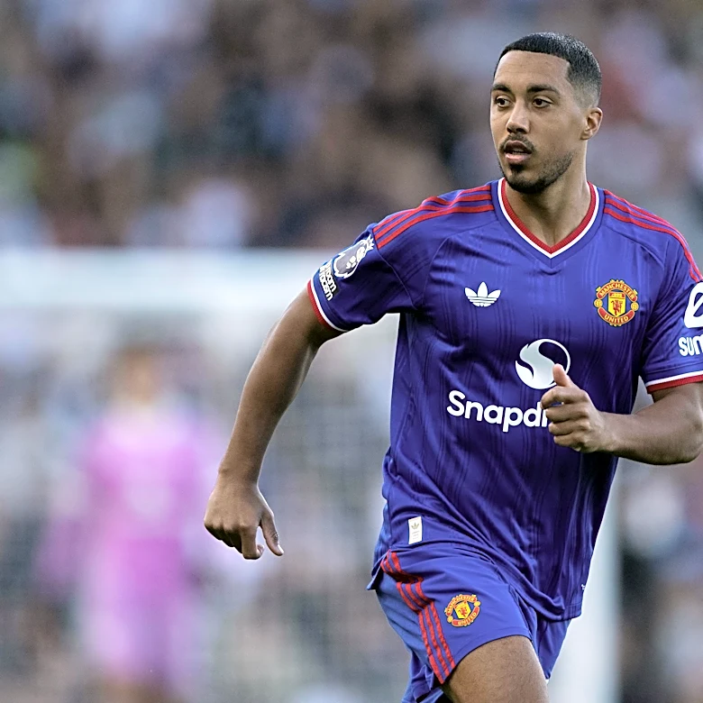 Tactical Analysis: Youri Tielemans giveth and Youri Tielemans taketh