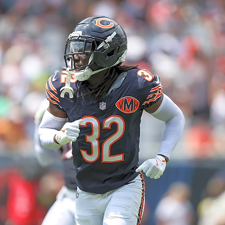 Steelers sign former Chicago Bears cornerback