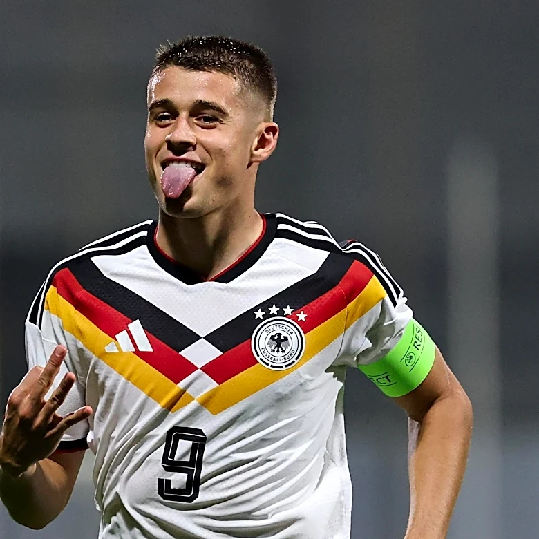 As Germany and Italy linger, Nicolò Tresoldi keeping focus on U-21s