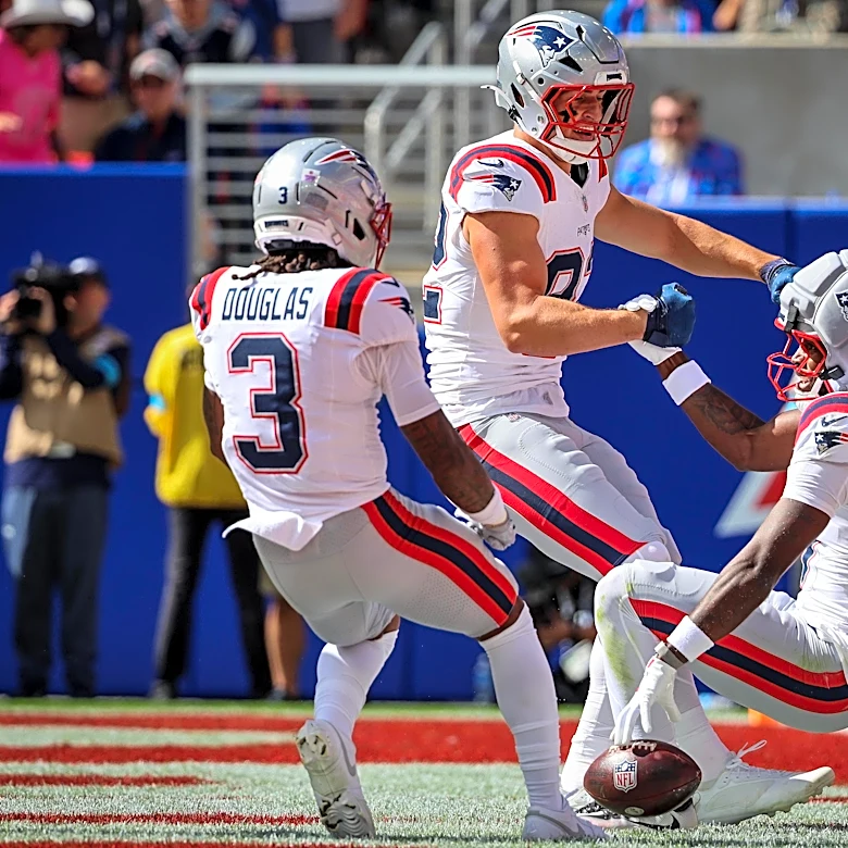 Patriots vs. Bills snap counts from Week 4