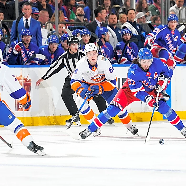 Rangers 5 (2EN), Islanders 2: Game 1 to Short Island