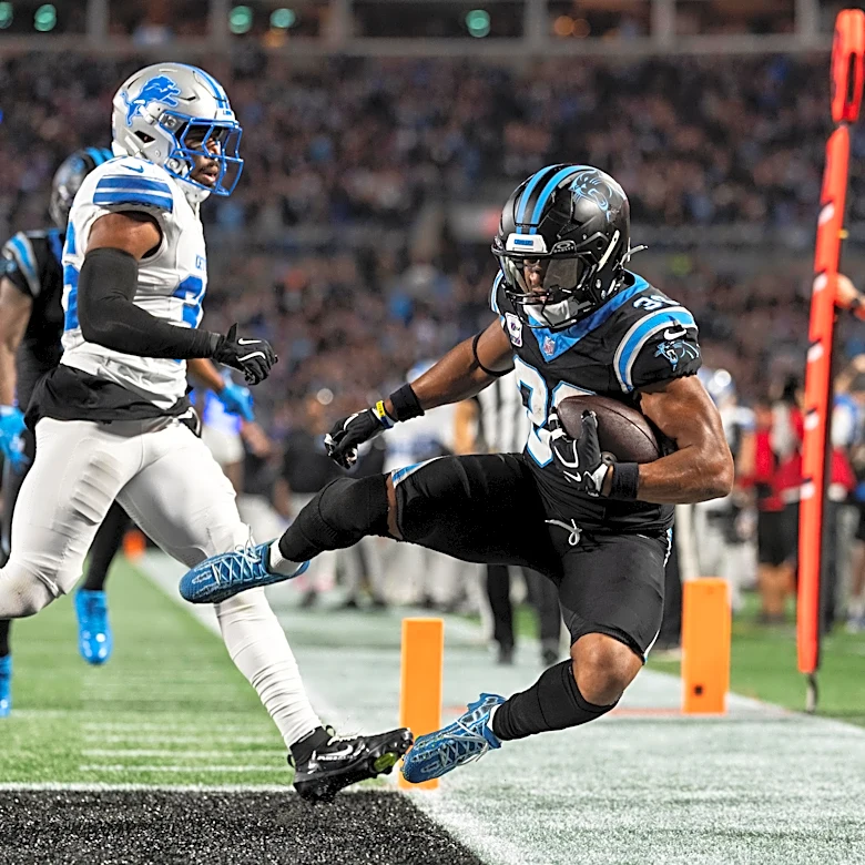 NFC South Week 4 Review: 2 teams pull ahead and 2 fall behind