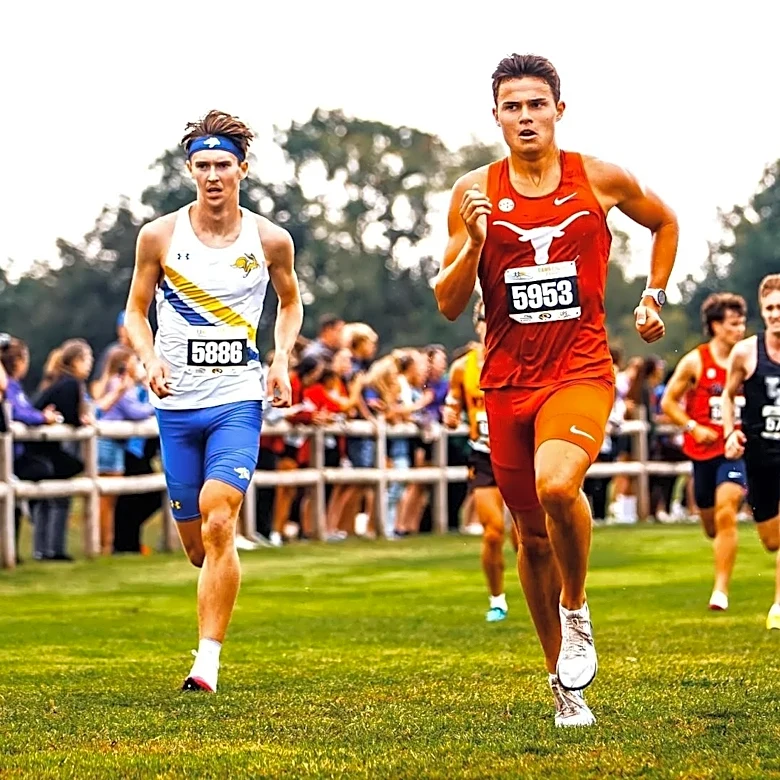 Longhorns Daily News: Two Texas men’s cross country runners earn SEC weekly honors