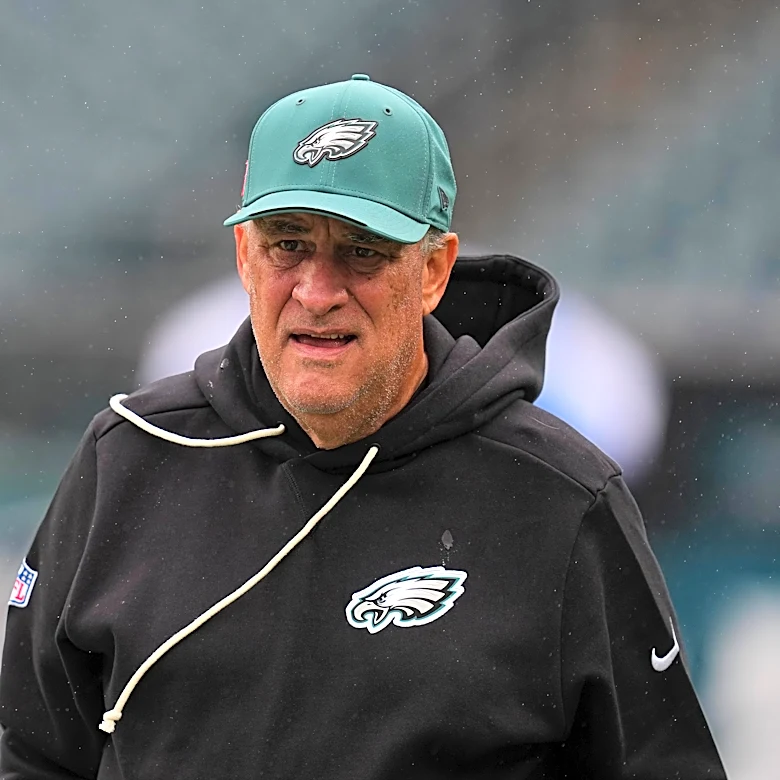 Vic Fangio says it’s possible the Eagles are playing Jalen Carter too much