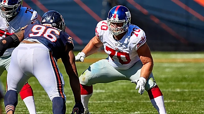 Kevin Zeitler takes starting right guard reps for Packers on Wednesday