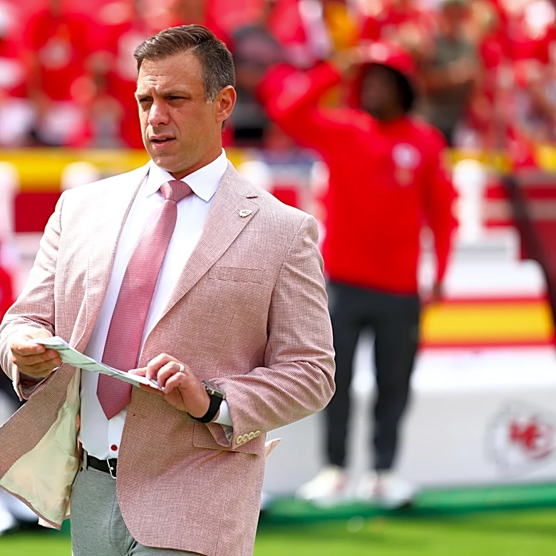 Are the Chiefs’ offseason bets on offense paying off 4 games in?