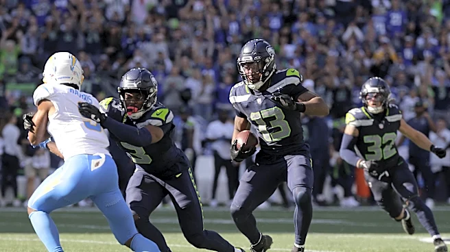 Ernest Jones breaks down Justin Herbert pick, talks ‘Call of Duty’ in Field Gulls interview