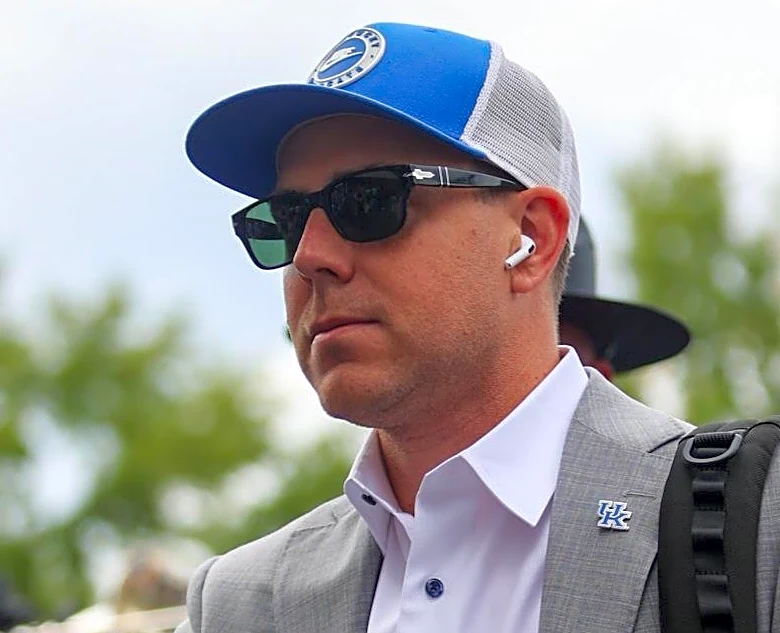 Predict the outcome for Kentucky’s primetime clash with LSU