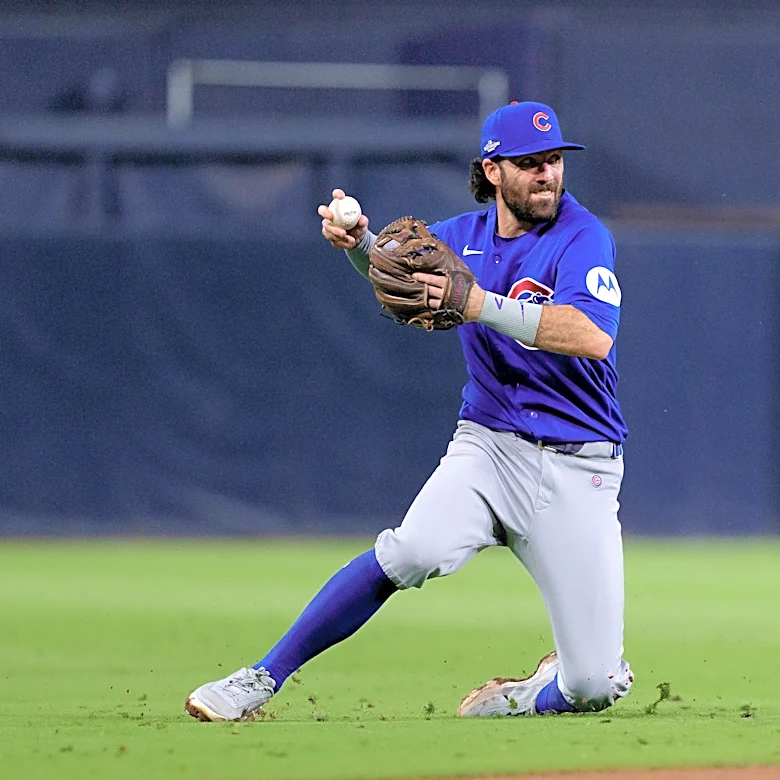Cubs BCB After Dark: Should fielders need to stay in their spots?