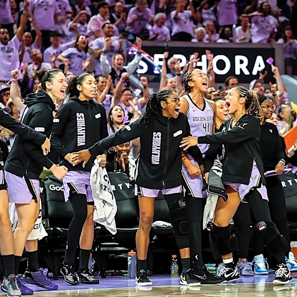 Valkyries take Game Deuce from Aces