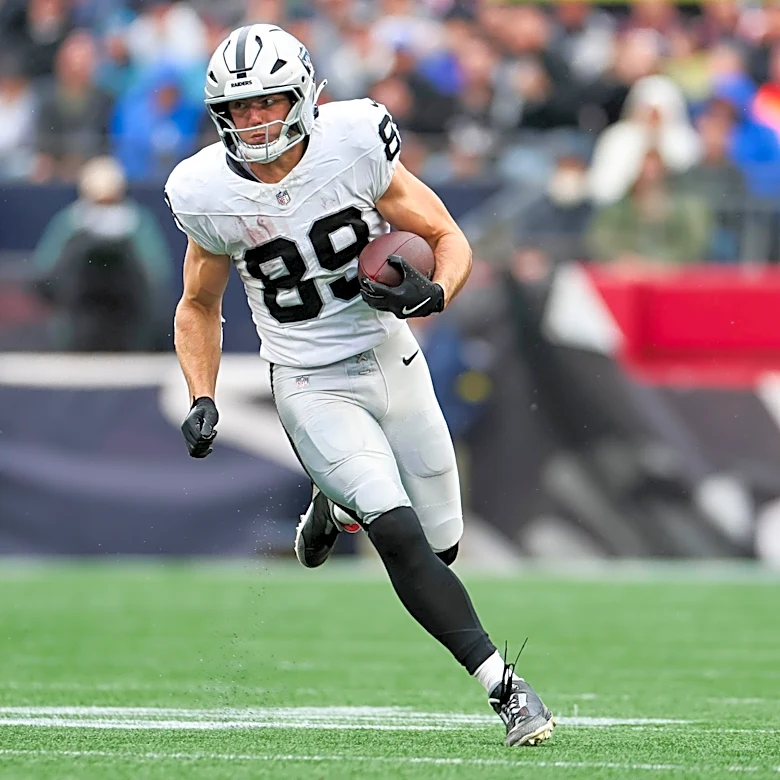 Patriots treating Raiders TE Brock Bowers like a wide receiver this week