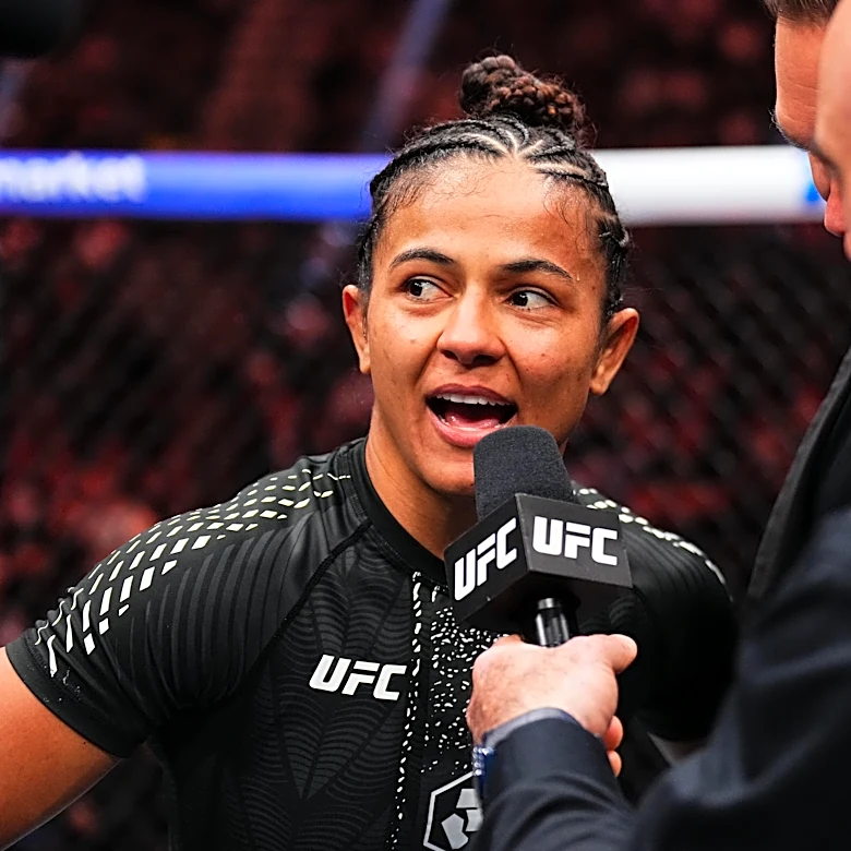 Natalia Silva: Valentina Shevchenko never fights but says ‘Keep the belt warm’