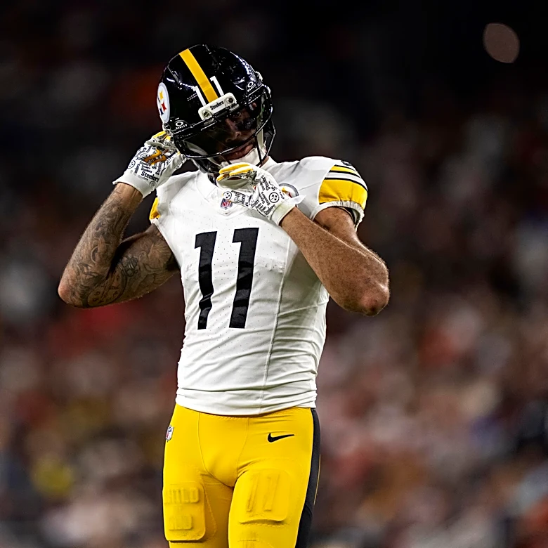 Steelers WR Michael Pittman Jr. out multiple weeks