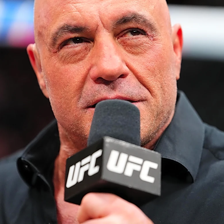 UFC commentator Joe Rogan signs $250M contract extension with Spotify