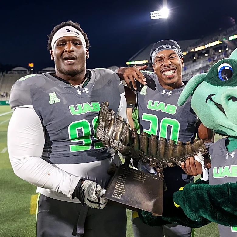 For the Record: The American has a 100-lb rib trophy, a one-tackle mission, and a family reunion in the secondary