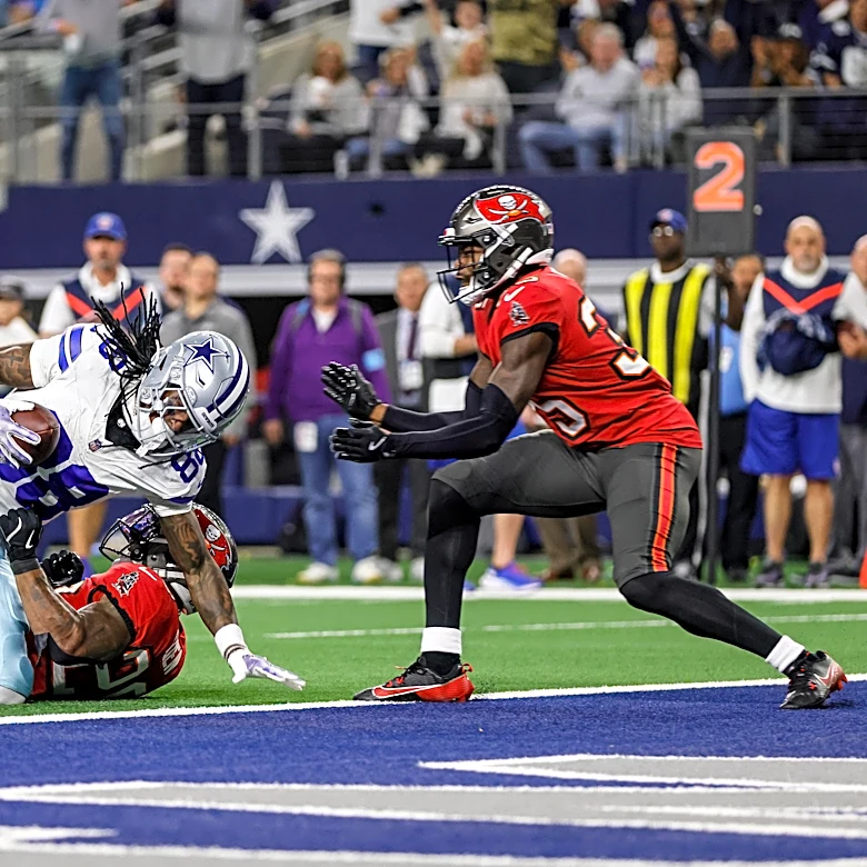 Thursday Night Football expert picks, predictions: Buccaneers at Cowboys