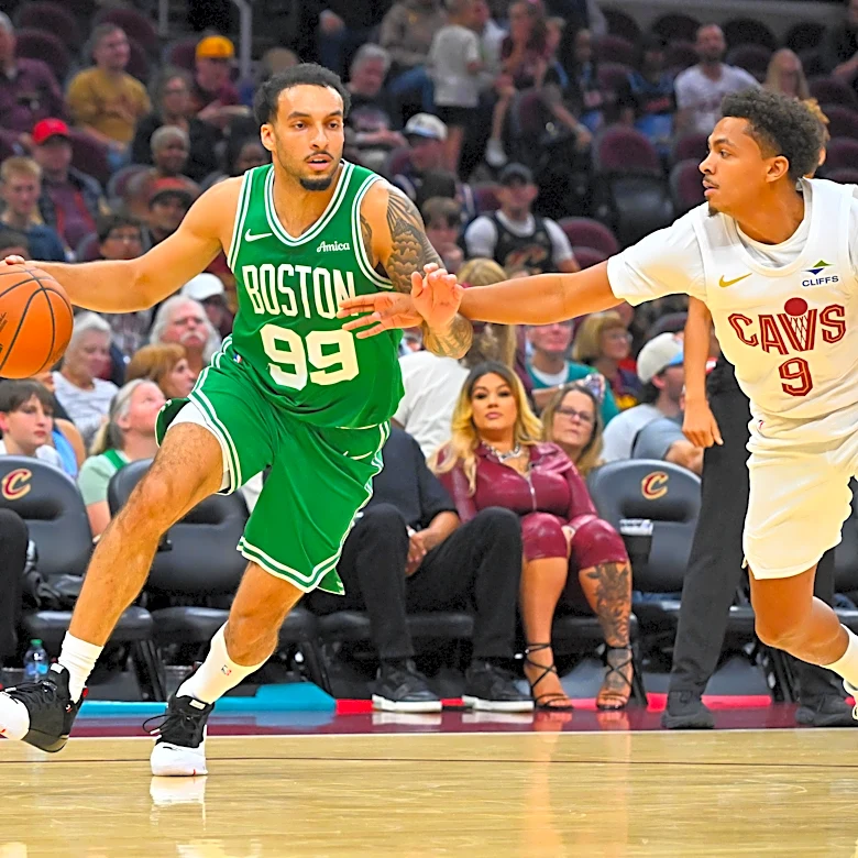 The Celtics’ newest player excels in debut game against Cavaliers