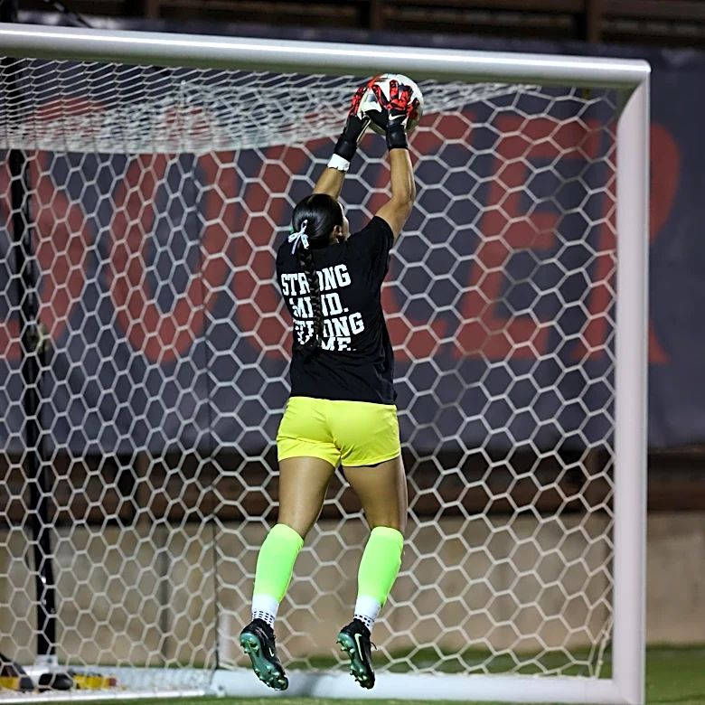 Penalty kick fortunes turn scoreless draw into Arizona’s first Big 12 soccer victory of the season