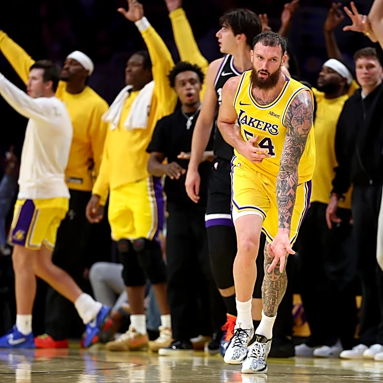 ‘I’m a basketball player’: Sandro Mamukelashvili’s connectivity continues to lift Lakers
