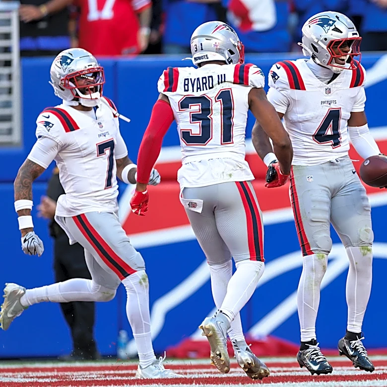 NFL predictions: Patriots vs. Raiders game picks for Week 5