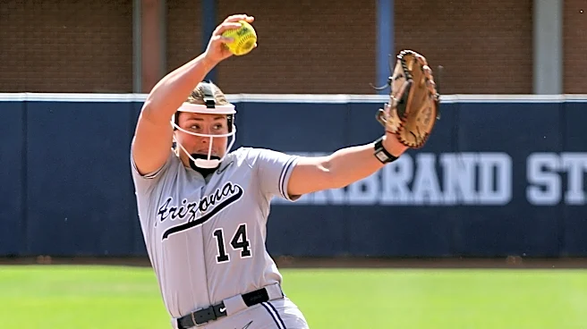 Arizona softball gets fall ball underway with 1st Red-Blue scrimmage