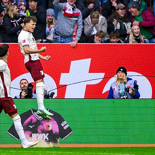 Robin Fellhauer sets new Bundesliga record with fastest goal ever vs. Bayern Munich