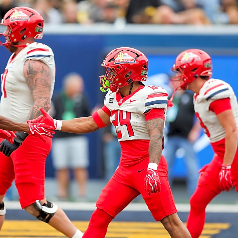 Arizona football explodes offensively to win at West Virginia, match best start since 2014