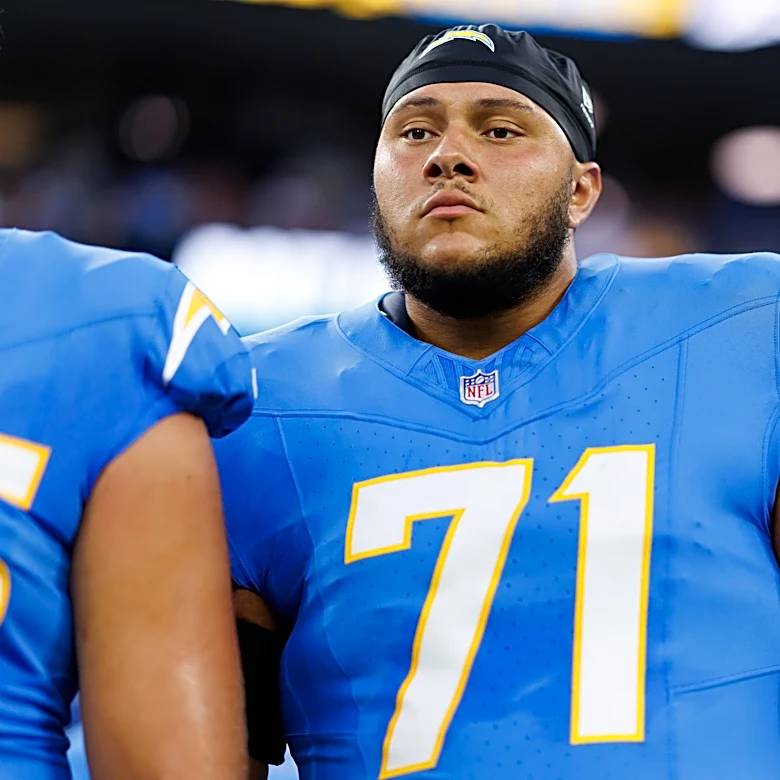 Chargers make roster moves ahead of battle with Broncos