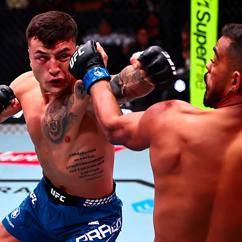 Highlights! Francisco Prado steamrolls overweight Ismael Bonfim with nasty TKO stoppage | UFC Vegas 122