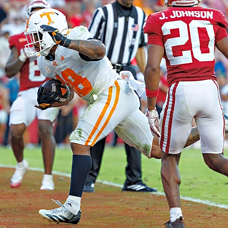 Recap: Tennessee escapes Arkansas 24-17