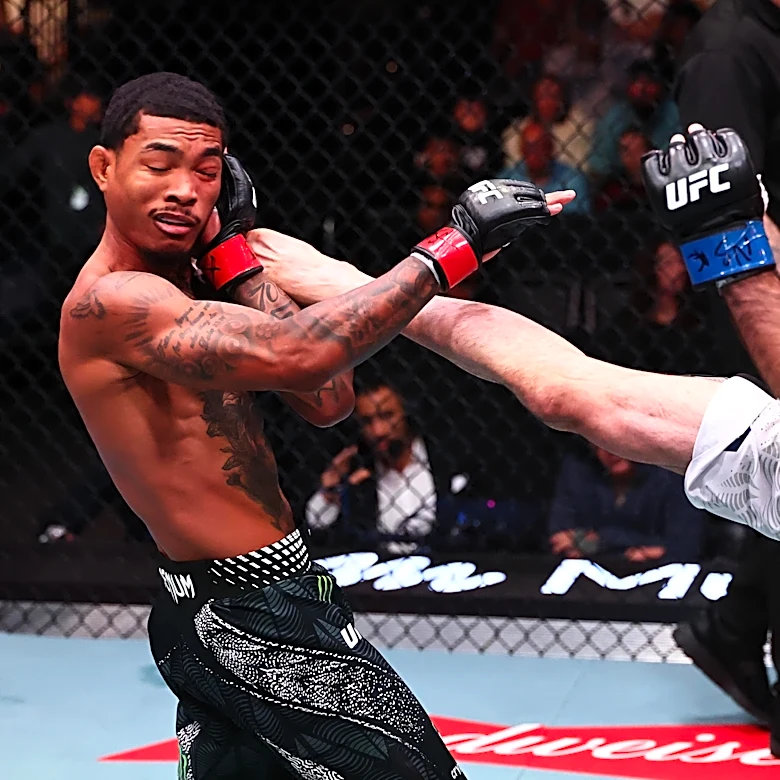Highlights! Malcolm Wellmaker continues worrisome skid following brutal head knockout loss to Otari Tanzilovi | UFC Vegas 122