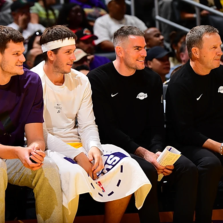 JJ Redick provides injury updates on Walker Kessler, Collin Sexton