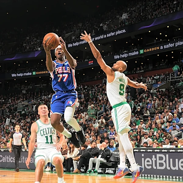 Sixers Bell Ringer: Edgecombe’s growth, Walker’s strong preseason continue