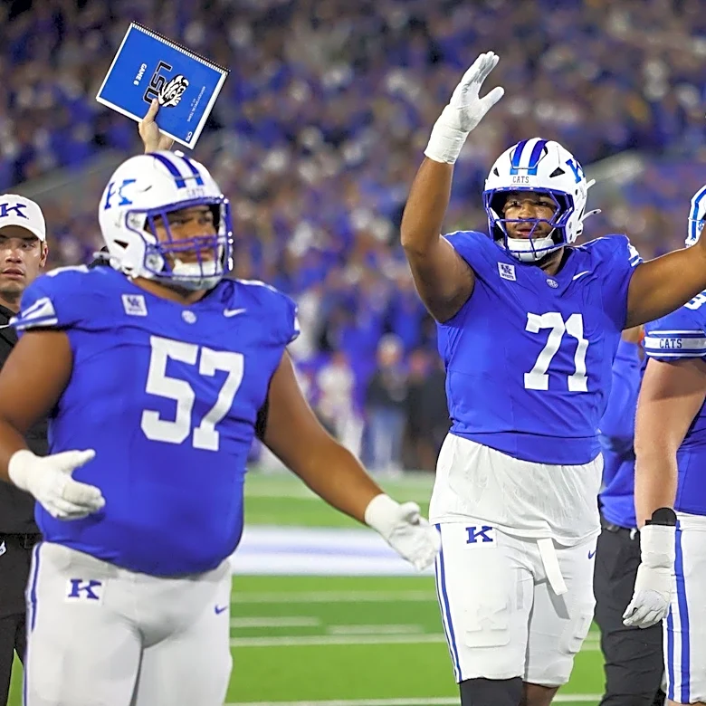 Kentucky Football is suddenly just 1 game behind first place in the SEC standings