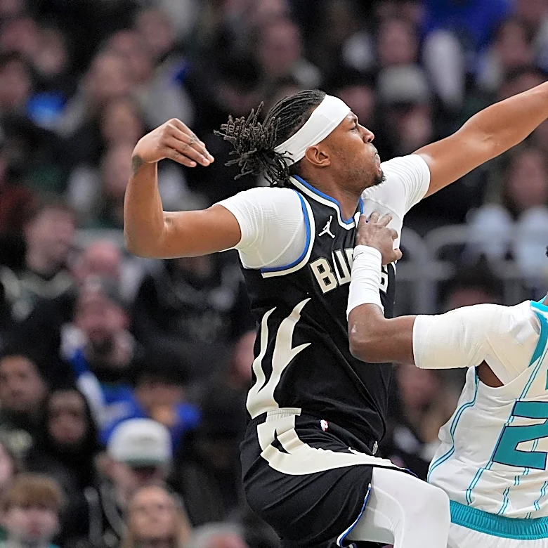 Milwaukee Bucks vs. Charlotte Hornets Preseason Preview & Game Thread: Go time