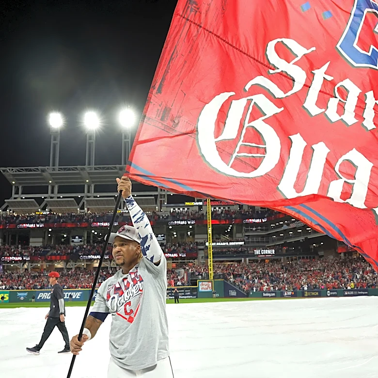 MLB Playoff Roundup: Guardians complete comeback, advance to ALCS against Rays