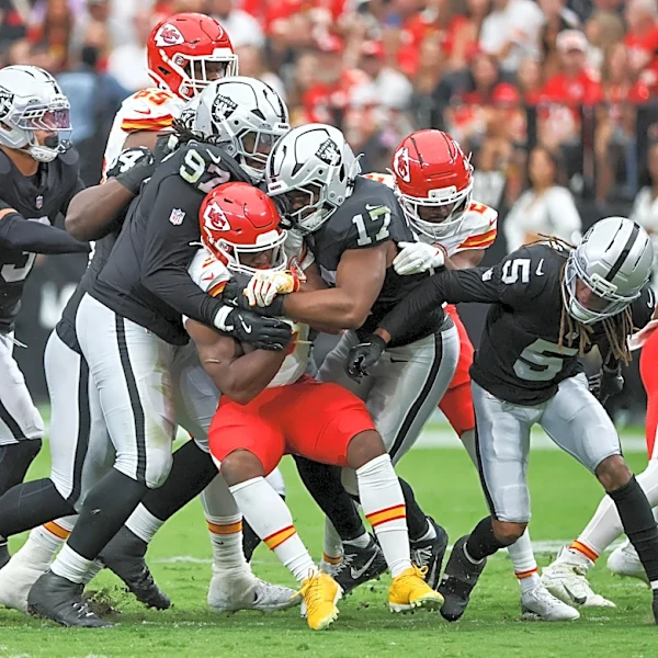 Examining the Chiefs’ short-yardage offense through four weeks