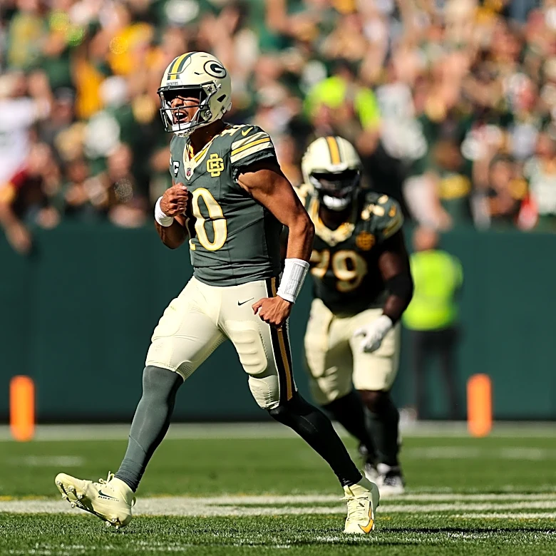 Packers vs. Bears Final Score: Jordan Love dismantles Chicago with deep ball in 31-7 win