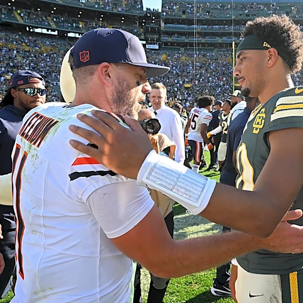Green Bay Packers rout the Bagent-led Chicago Bears in Lambeau