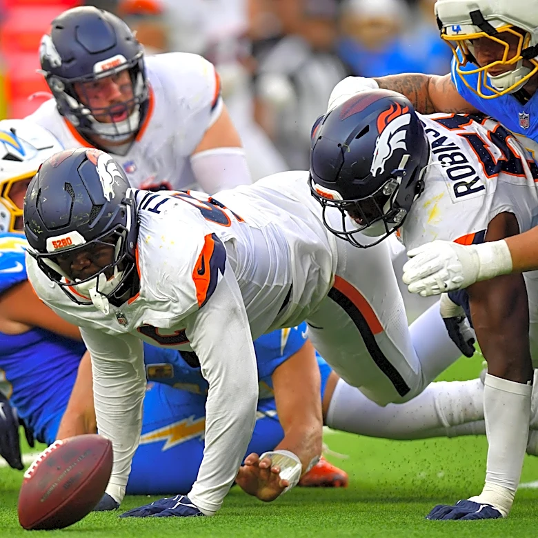 Instant reaction: Fourth quarter heroics help Broncos defeat Chargers 23-17