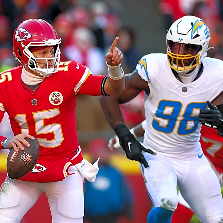 Chiefs vs. Chargers odds: Chiefs opens as 7.5-point favorite against divisional foe
