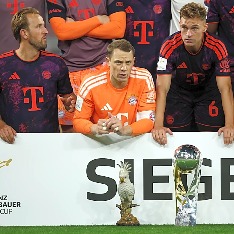 Uli Hoeneß says Manuel Neuer is not done at Bayern Munich, defends Joshua Kimmich