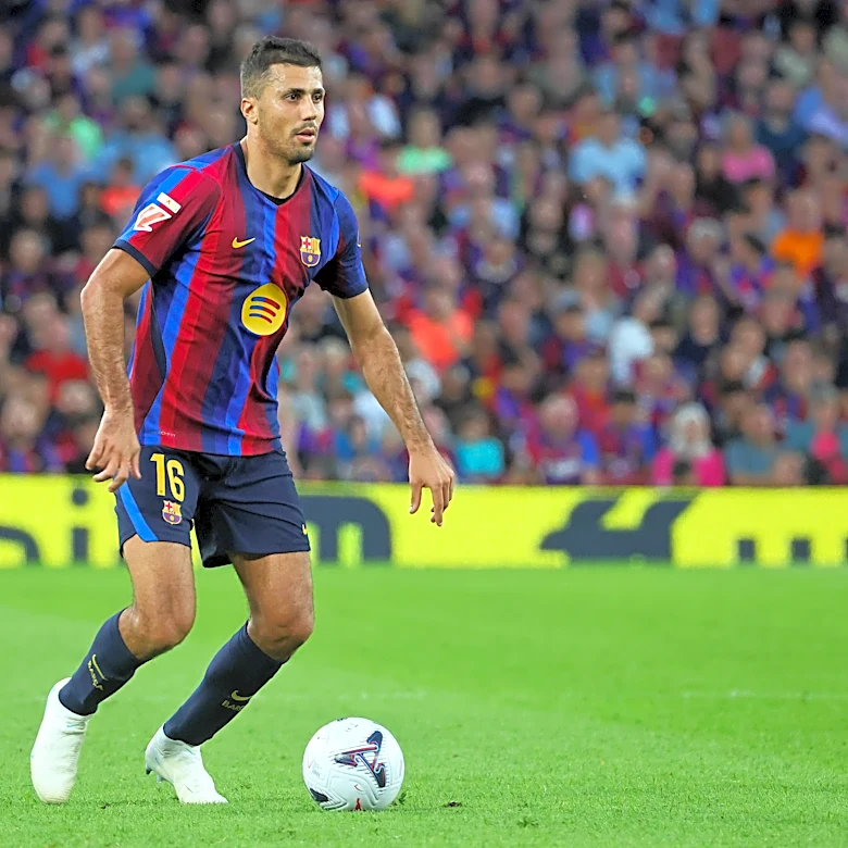 How will Barcelona line up against Galatasaray in their first Champions League away test?