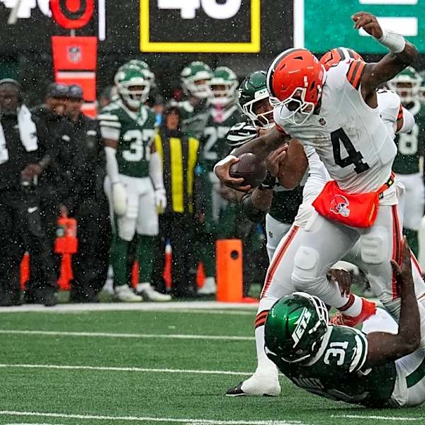 New York Jets News: David Bailey Blows Past Browns