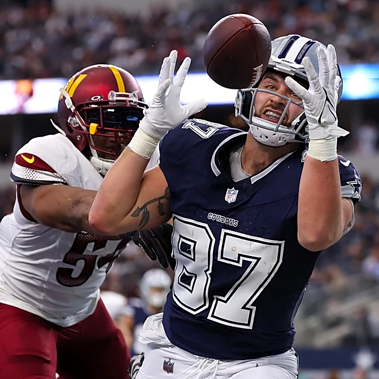Struggling Jake Ferguson keeps dropping the ball for the Cowboys
