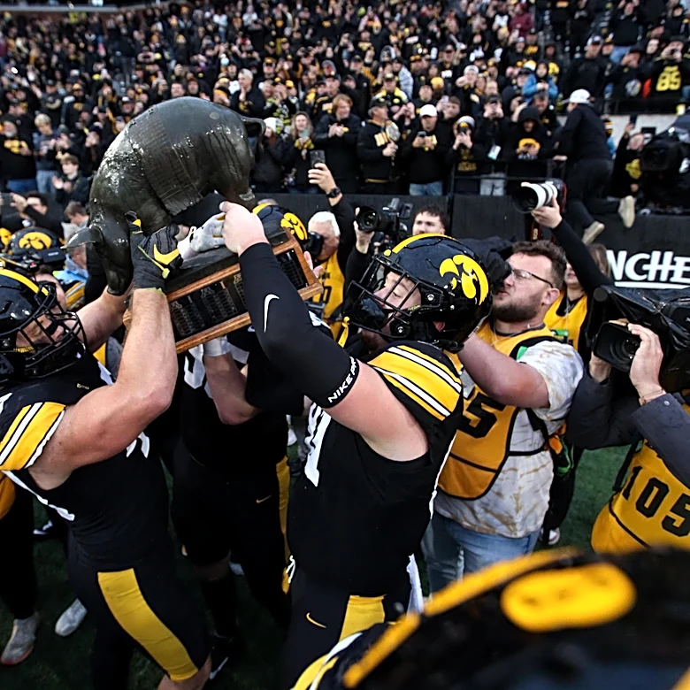 Minnesota Football: Gophers set for afternoon kickoff against Iowa
