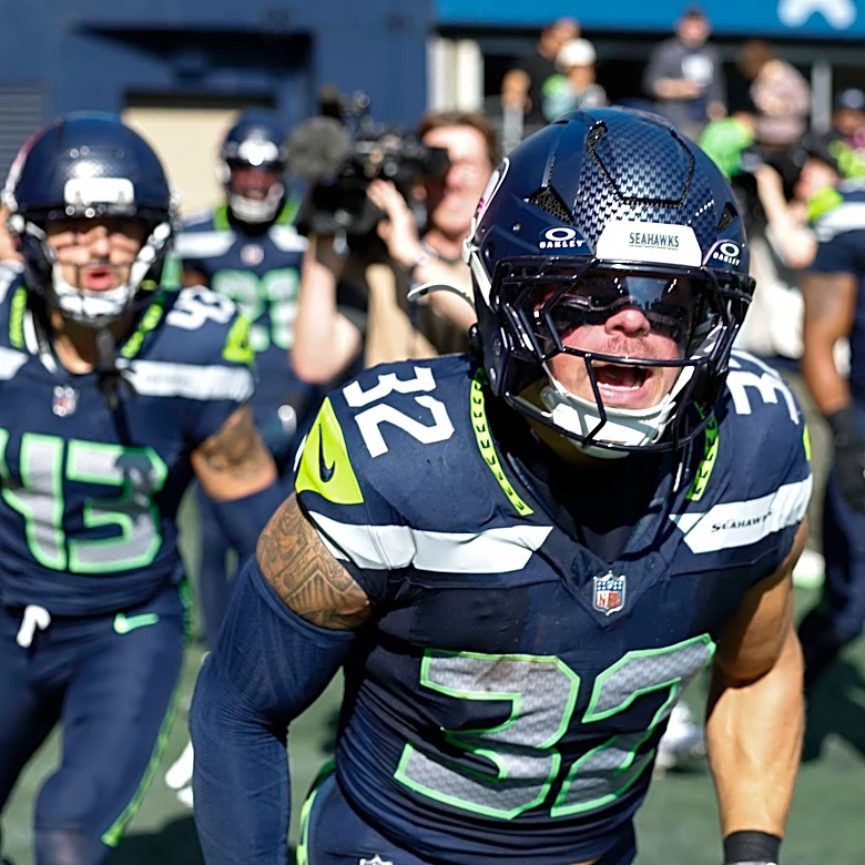 Seahawks Leonard Williams limited, Drake Thomas does not practice on initial injury report