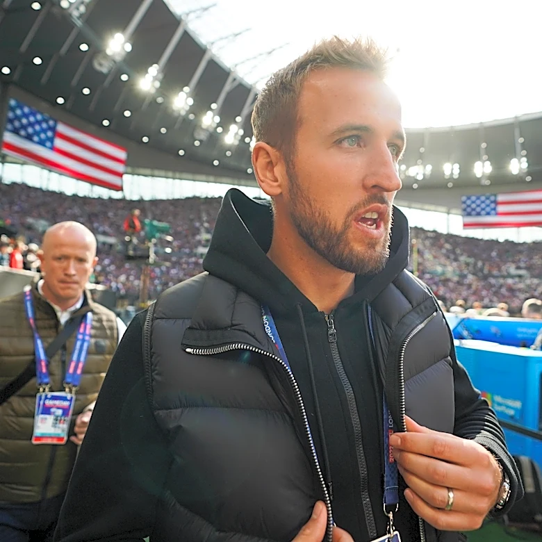 Former USMNT star can see Harry Kane in Los Angeles before taking run at NFL